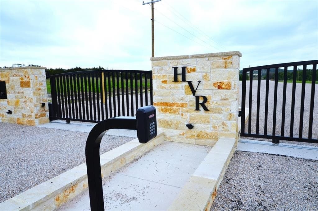 2.23 acres in Somervell County gallery image 4