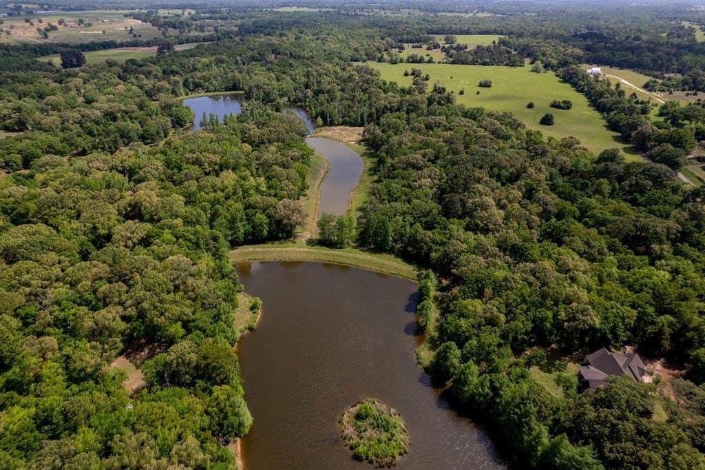 0.75 acres in ANDERSON County - photo 22