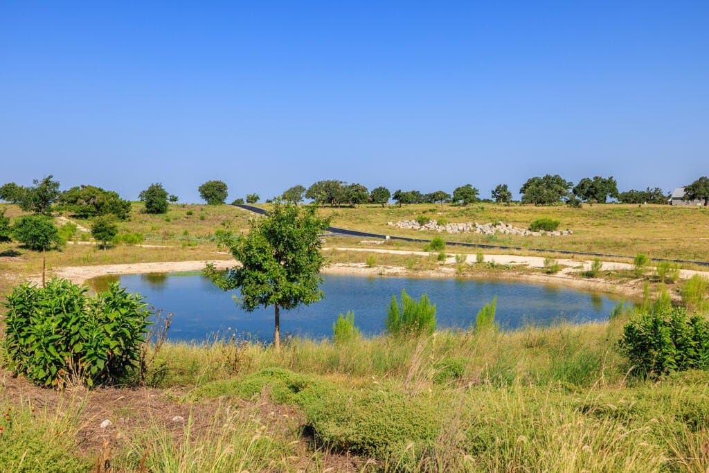 6.86 acres in Kerr County - photo 3