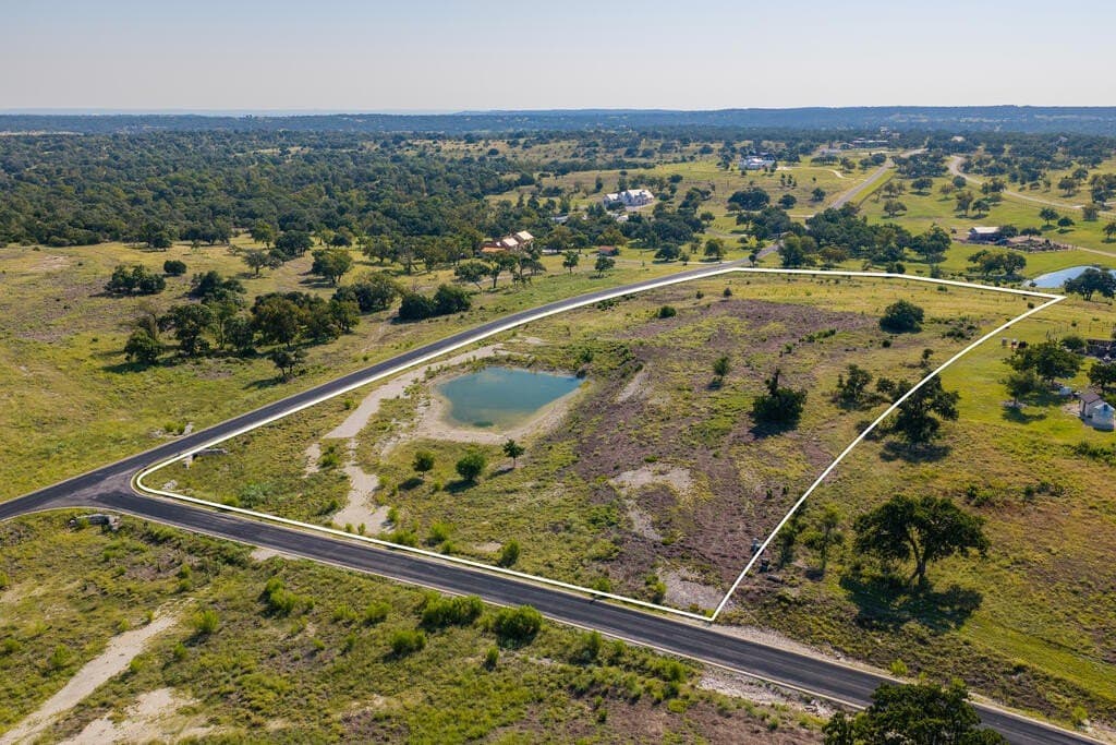 6.86 acres in Kerr County - photo 7
