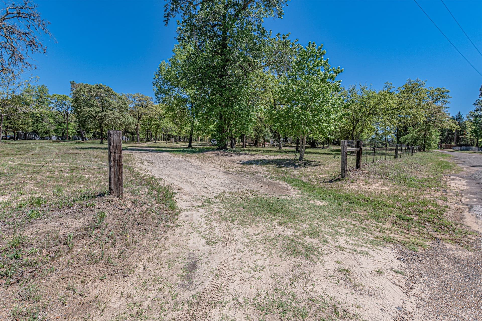 4.19 acres in Henderson County