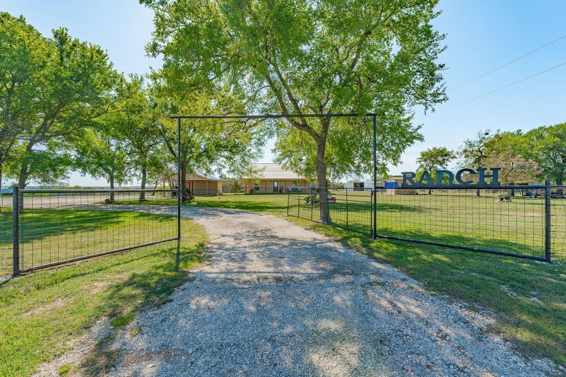 17 acres in Lampasas County gallery image 3