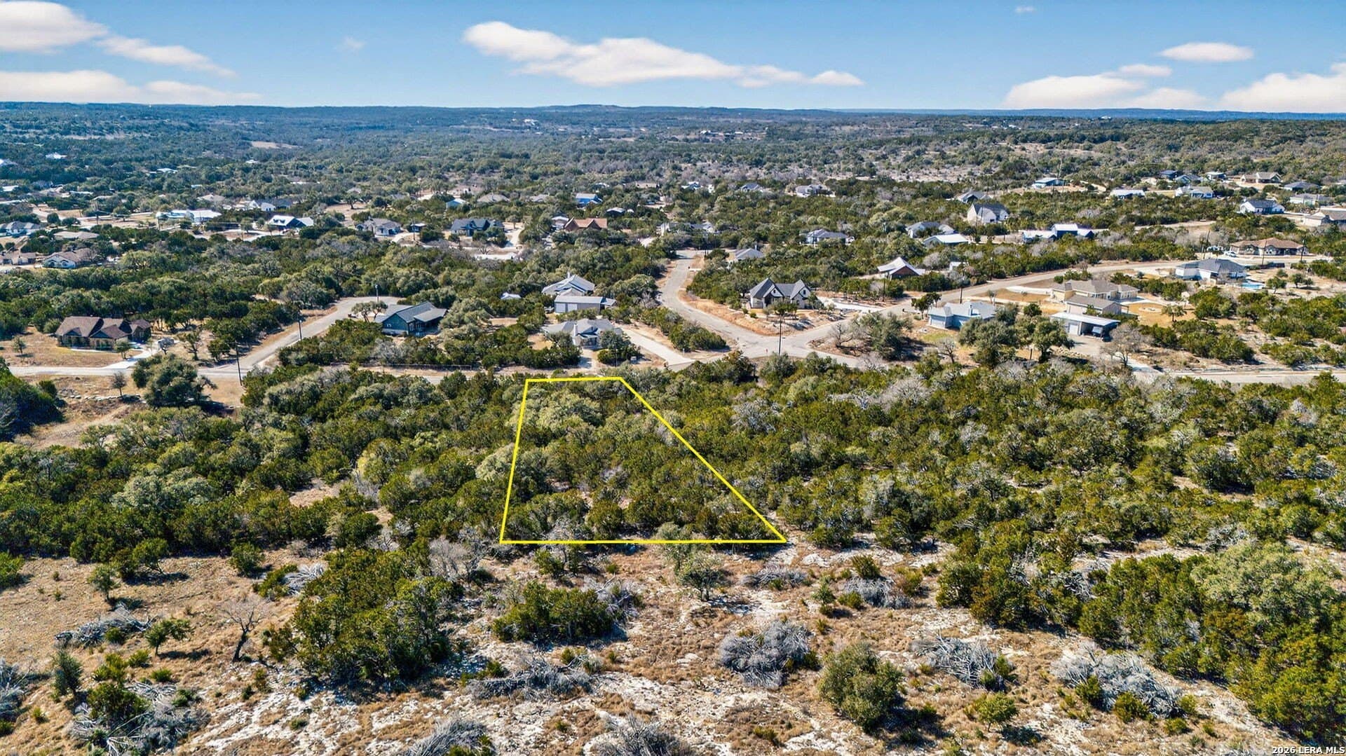 1 acres in Comal County gallery image 2