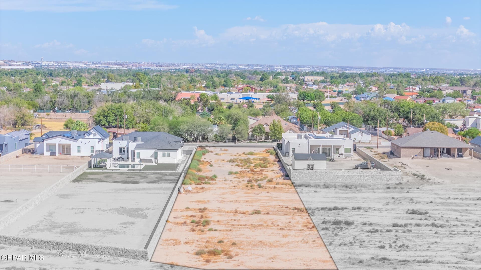 1.05 acres in El Paso County - photo 2