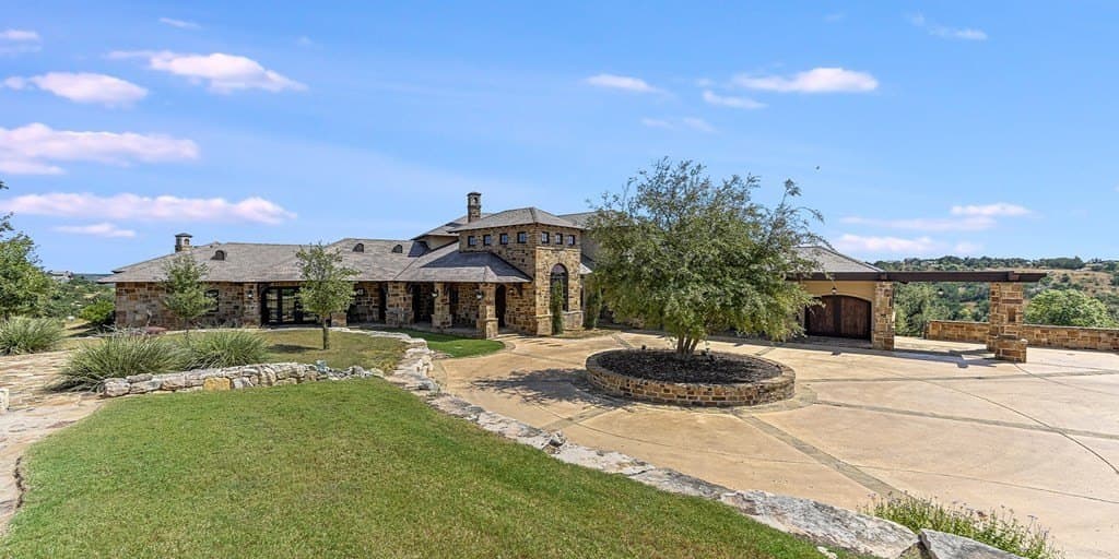 13.69 acres in Gillespie County - photo 67