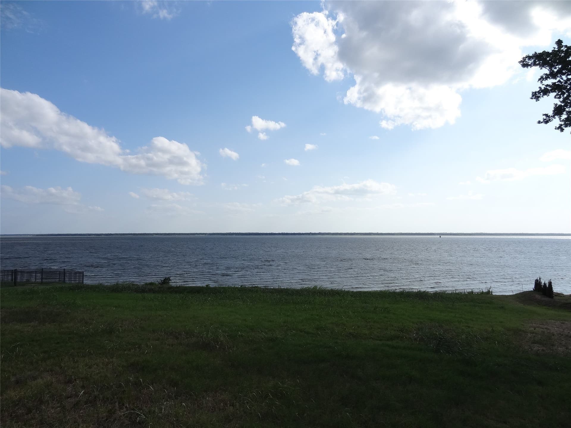 0.59 acres in Kaufman County - photo 15