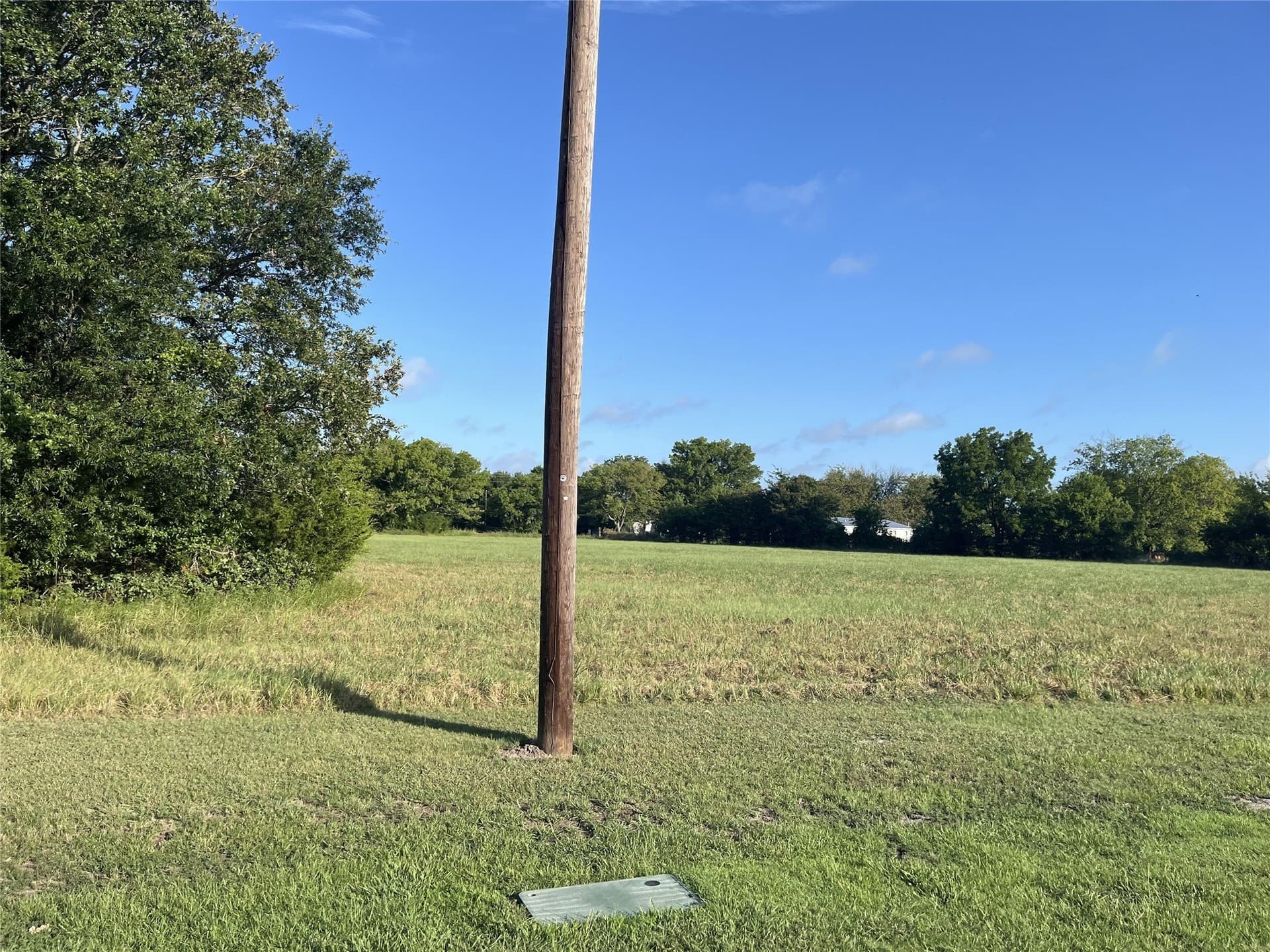 1.5 acres in Hunt County - photo 2