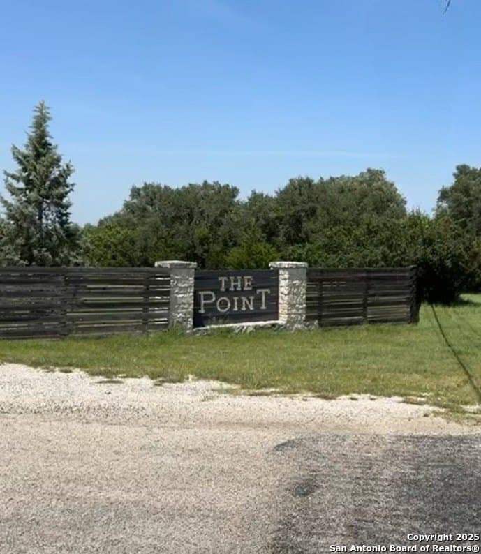 0.55 acres in Comal County gallery image 4