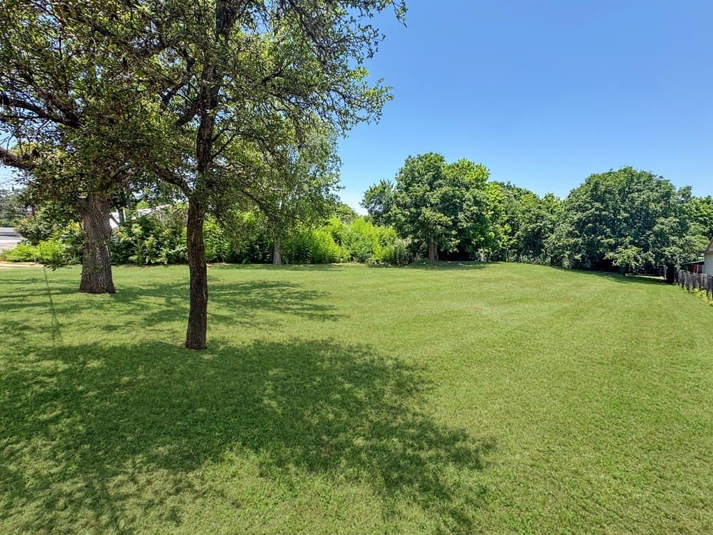 0.37 acres in Gillespie County gallery image 4