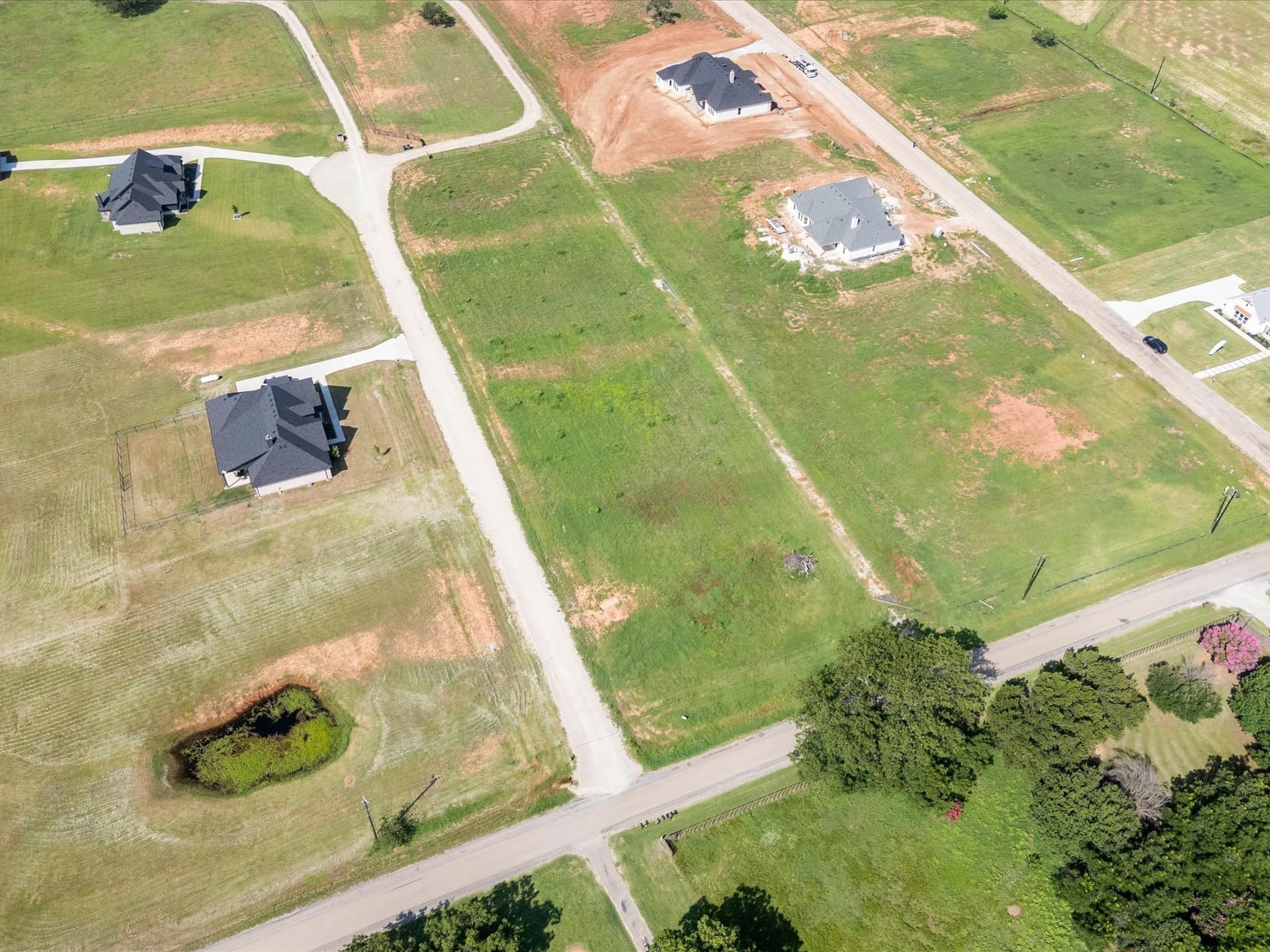 2.02 acres in Parker County gallery image 3