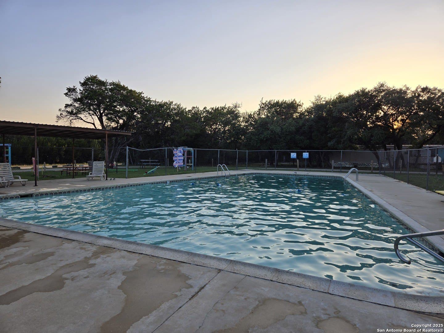 2 acres in Bandera County - photo 34