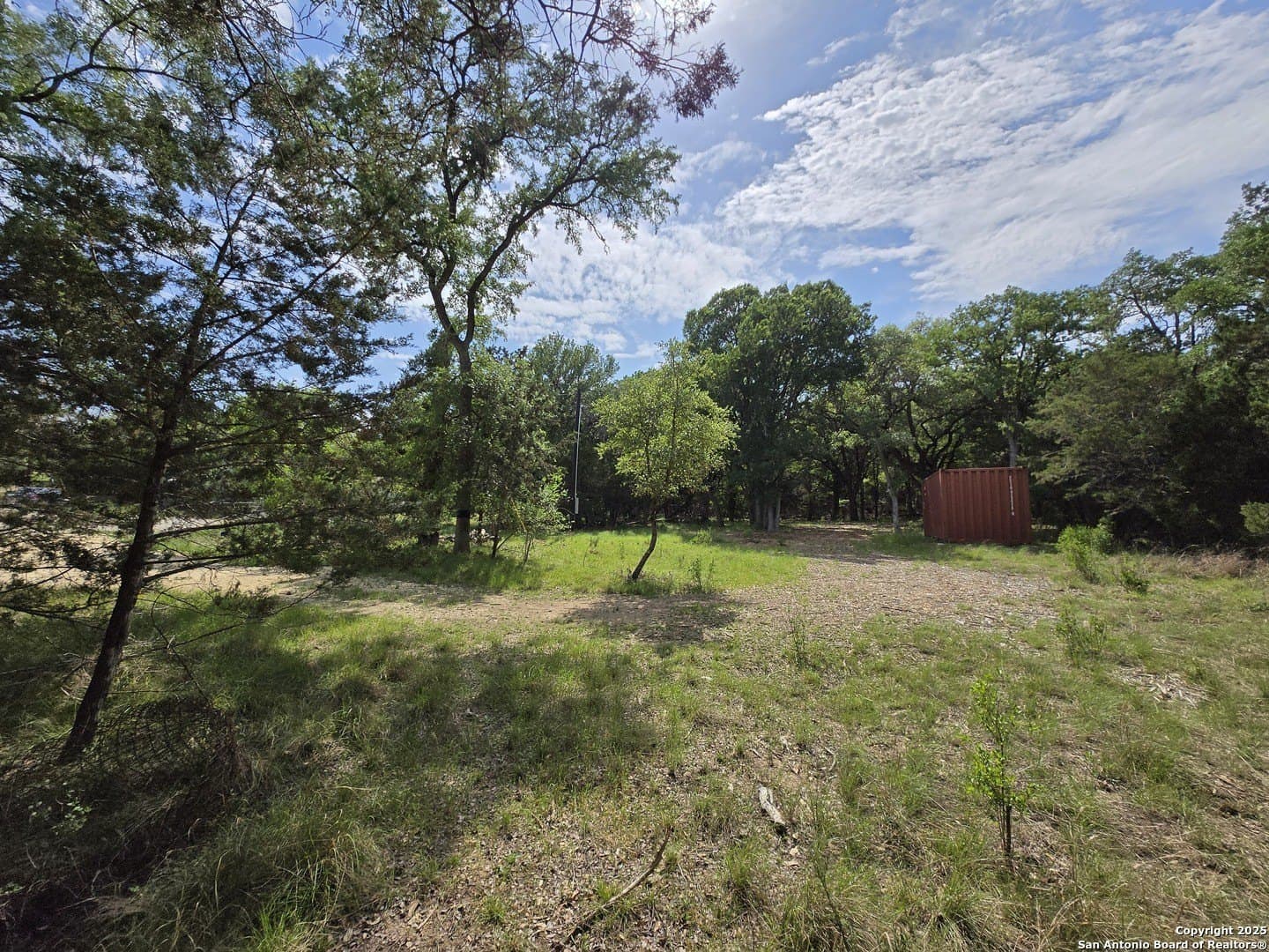 2 acres in Bandera County - photo 10