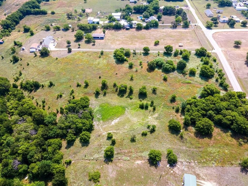 4.85 acres in Denton County gallery image 3