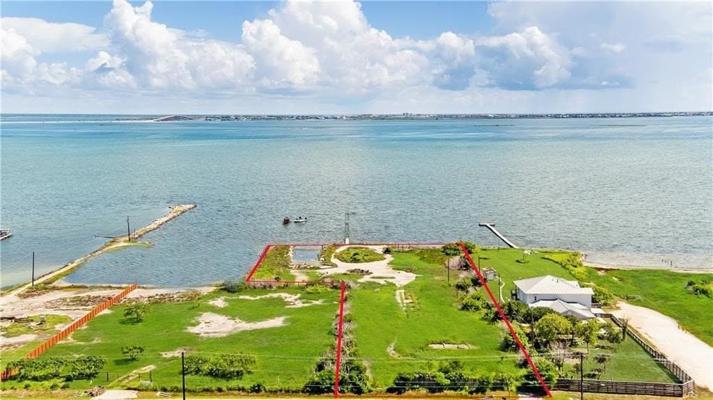 1.83 acres in Nueces County gallery image 4