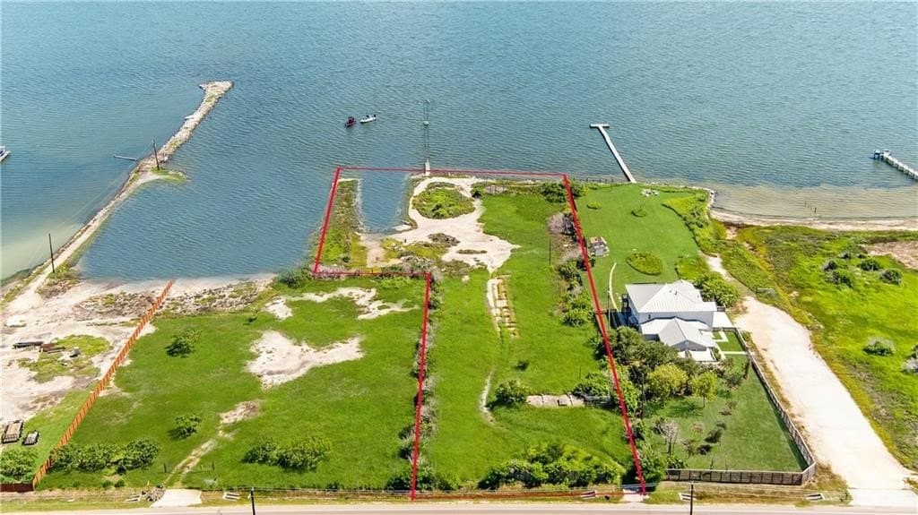 1.83 acres in Nueces County gallery image 2