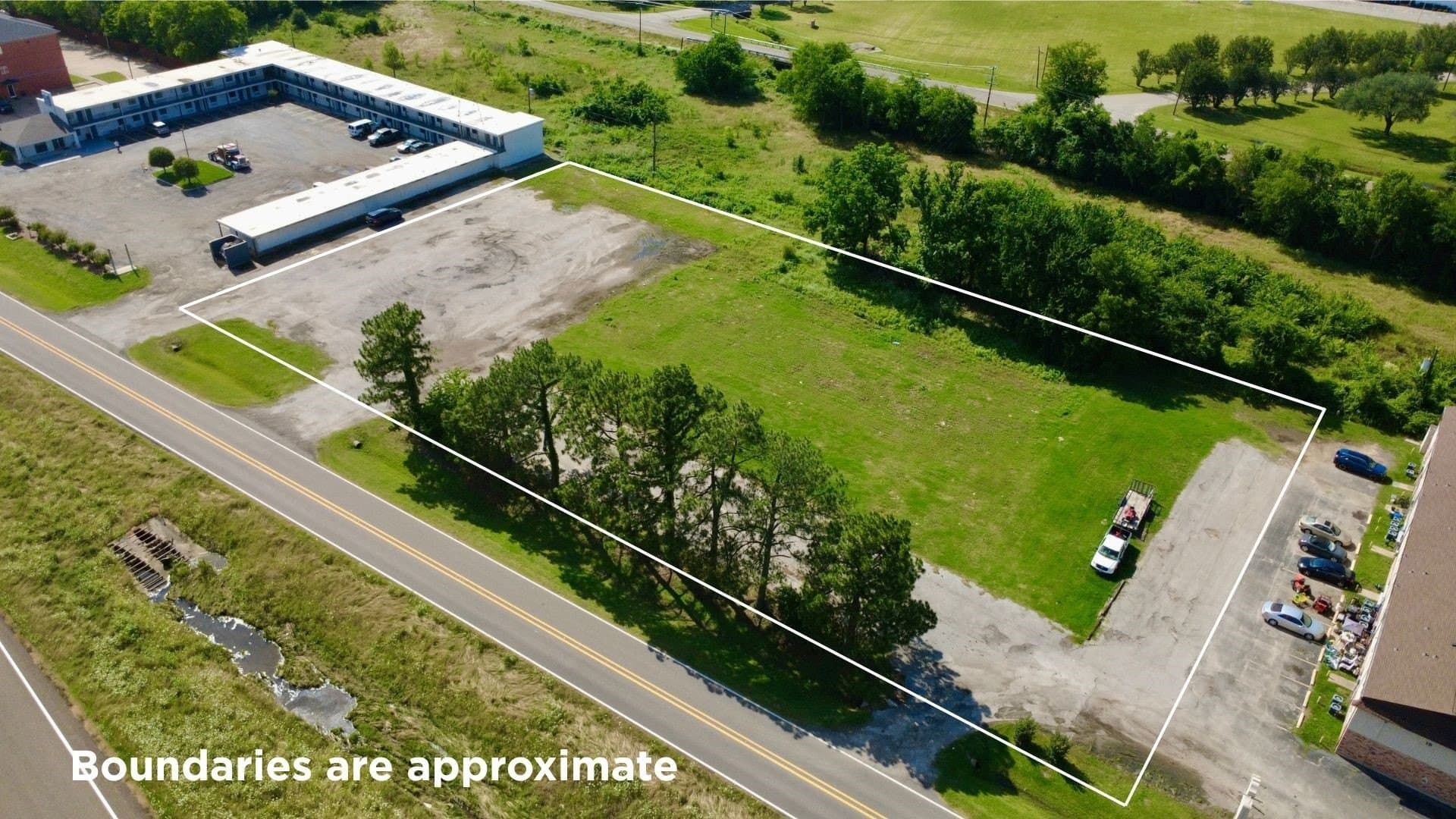 1.98 acres in Hopkins County gallery image 3