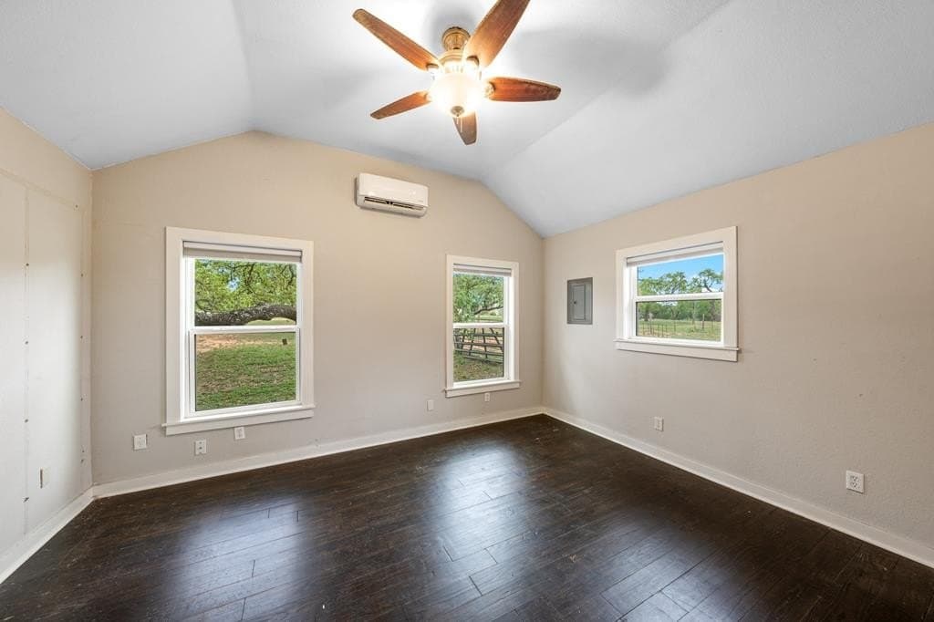 4.54 acres in Gillespie County - photo 14