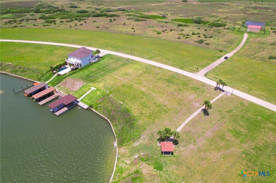 0.31 acres in Calhoun County - photo 19