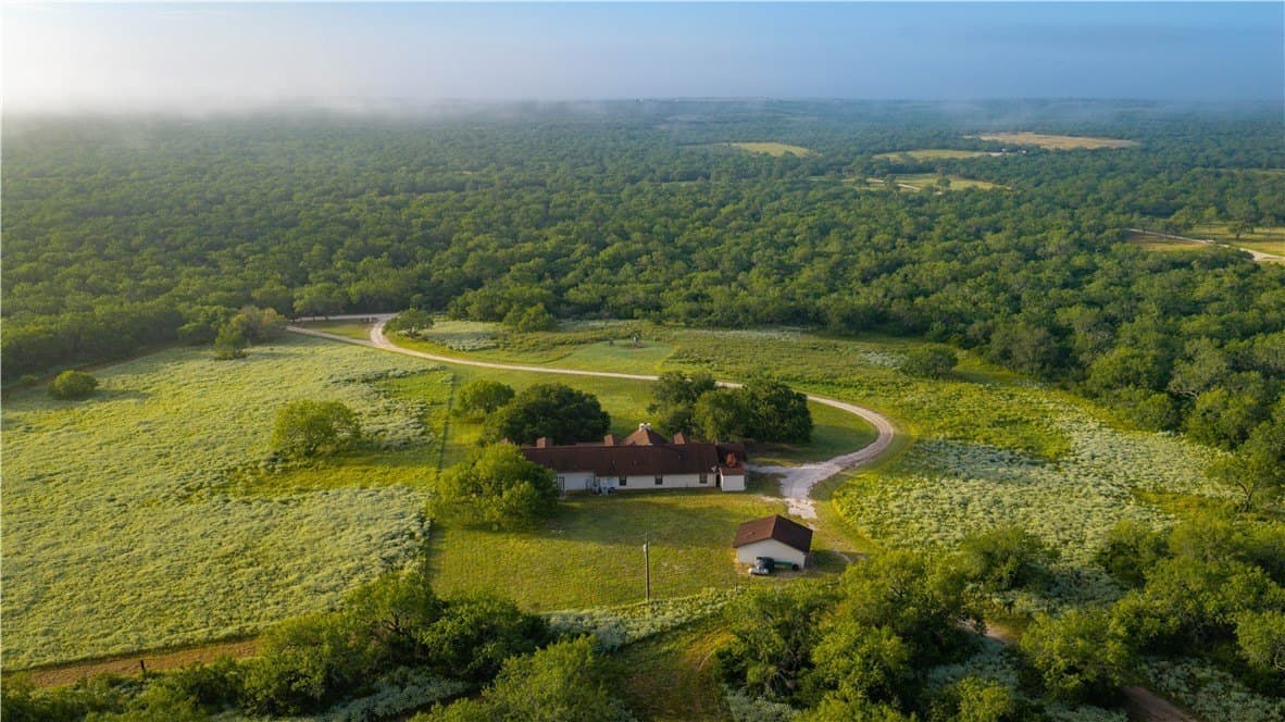 1,695.21 acres in Live Oak County - photo 19