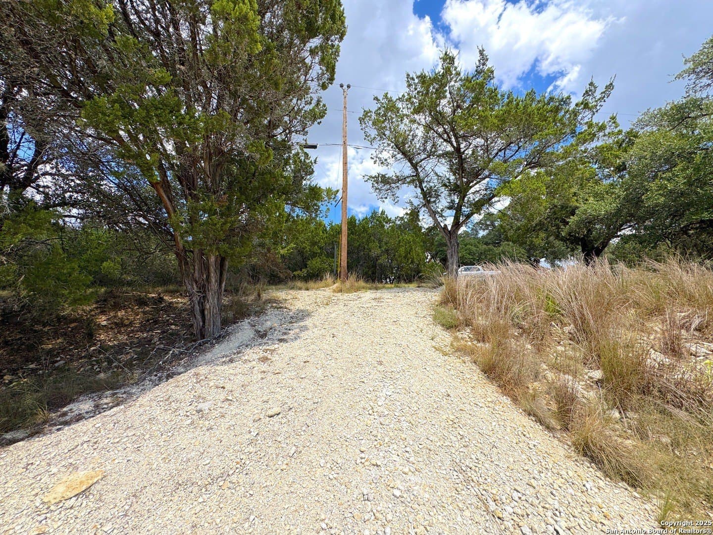 0.91 acres in Comal County - photo 17