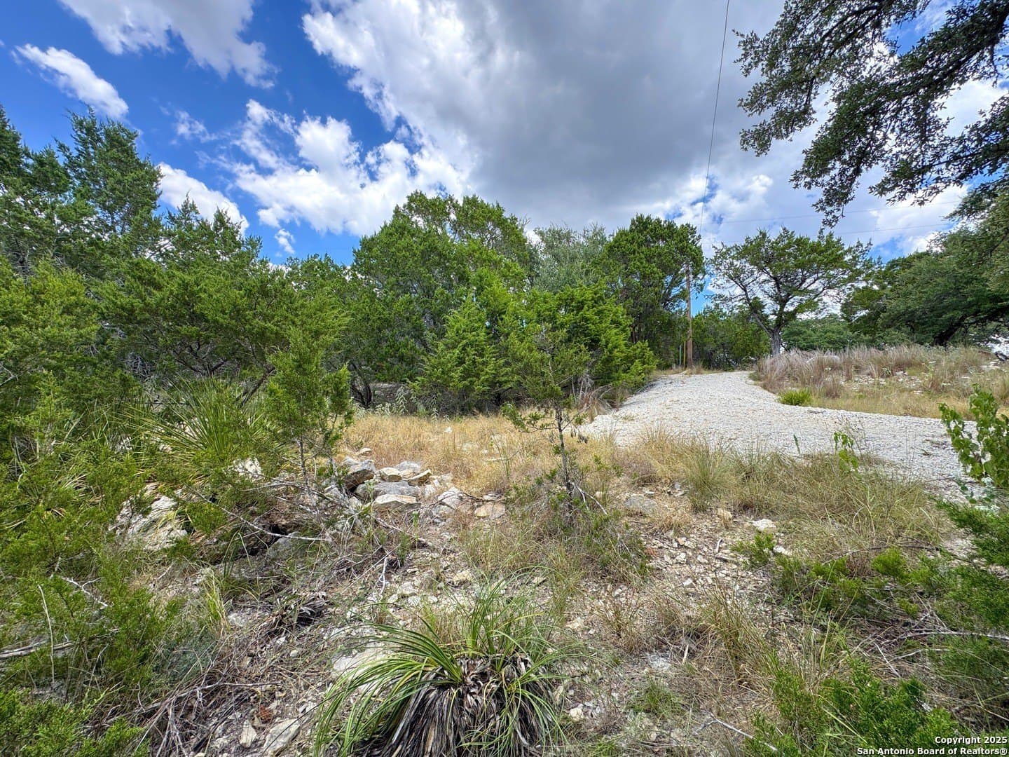 0.91 acres in Comal County - photo 6