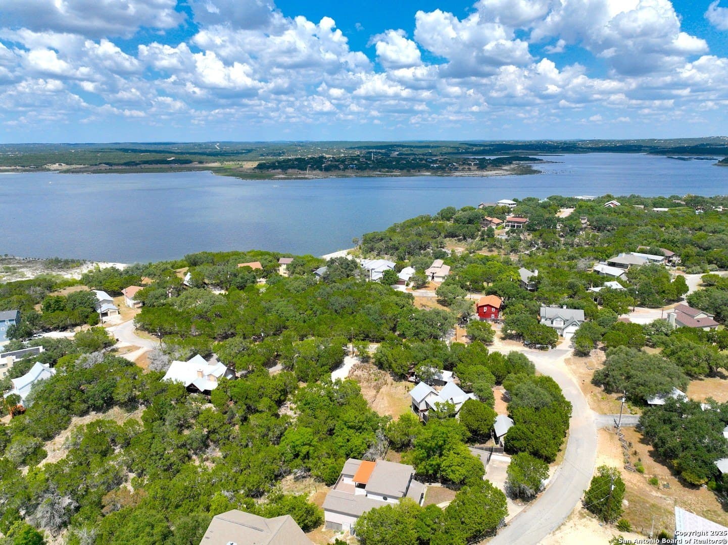 0.91 acres in Comal County - photo 16