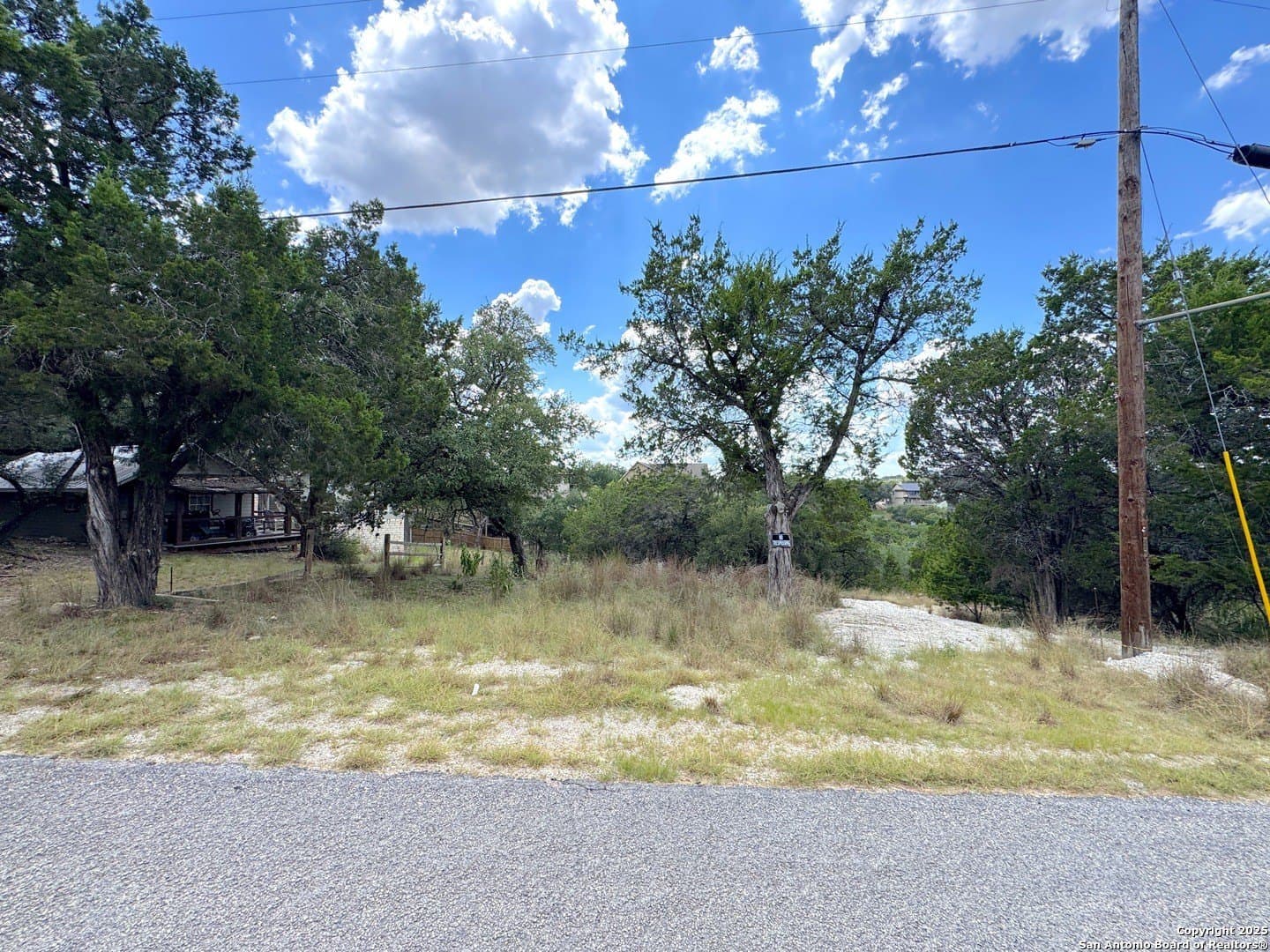 0.91 acres in Comal County - photo 15