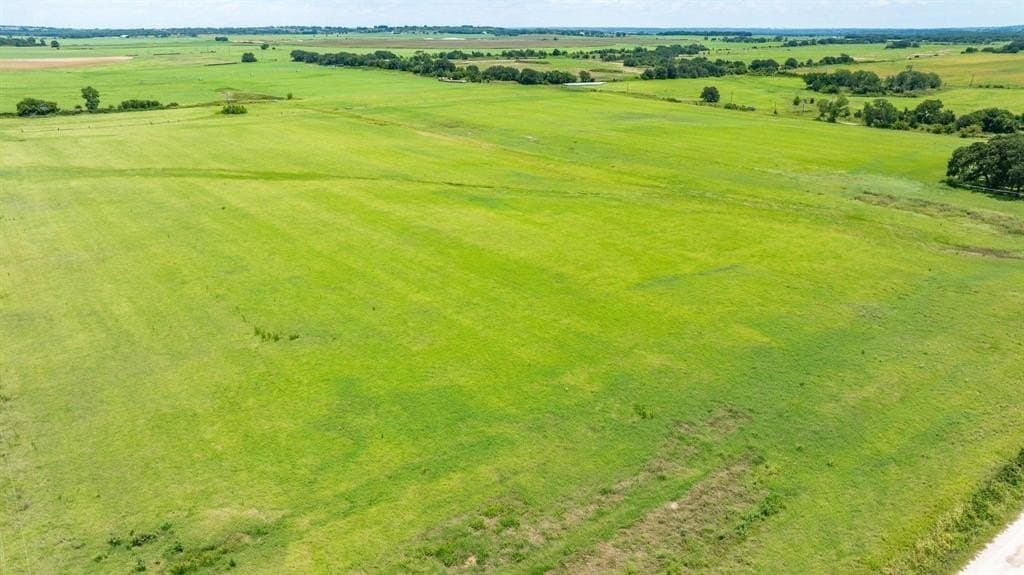 33 acres in Comanche County gallery image 3