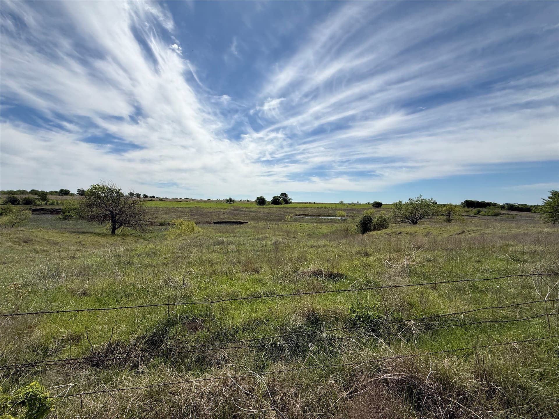 279 acres in Johnson County - photo 39