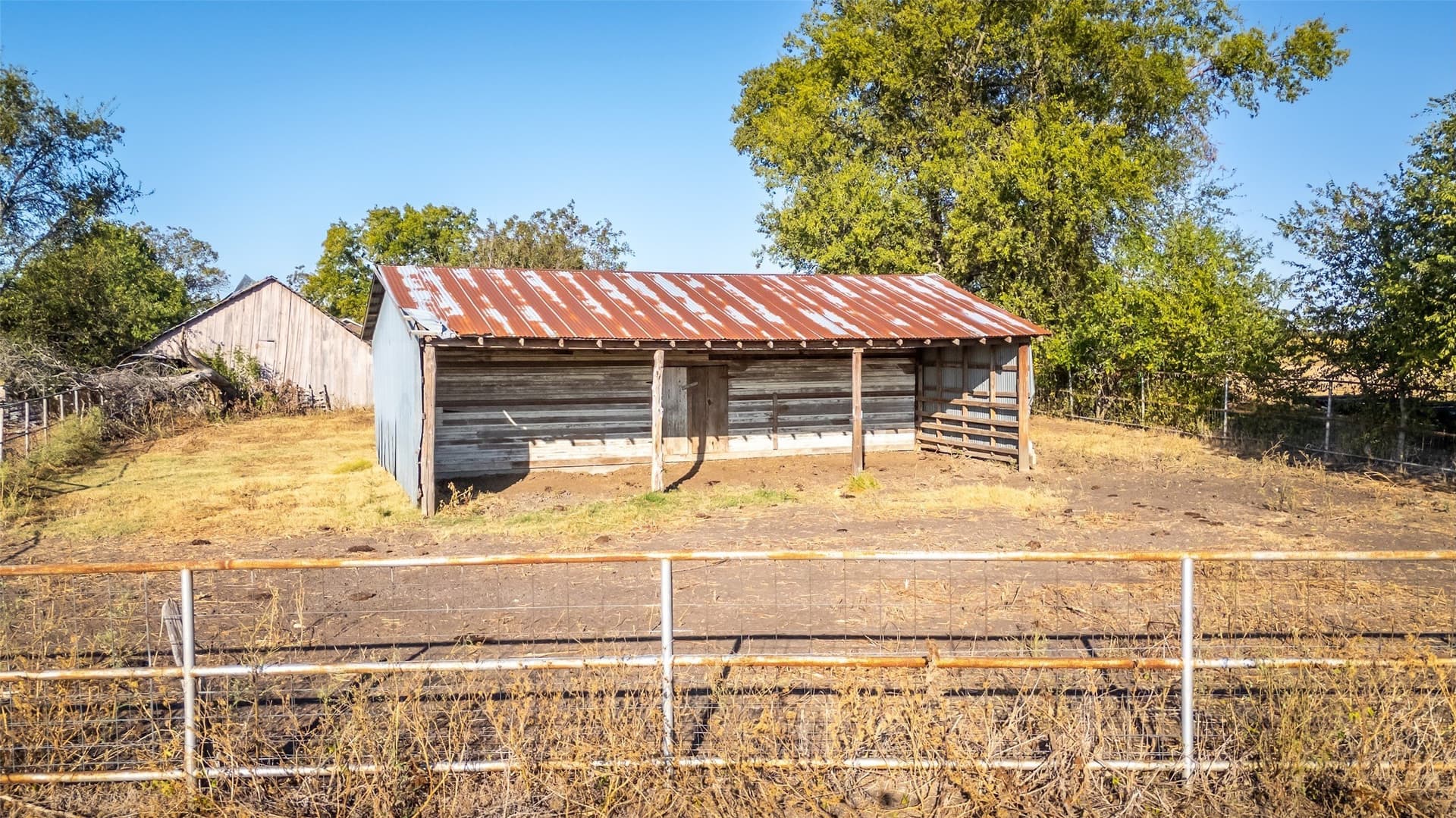 279 acres in Johnson County - photo 16