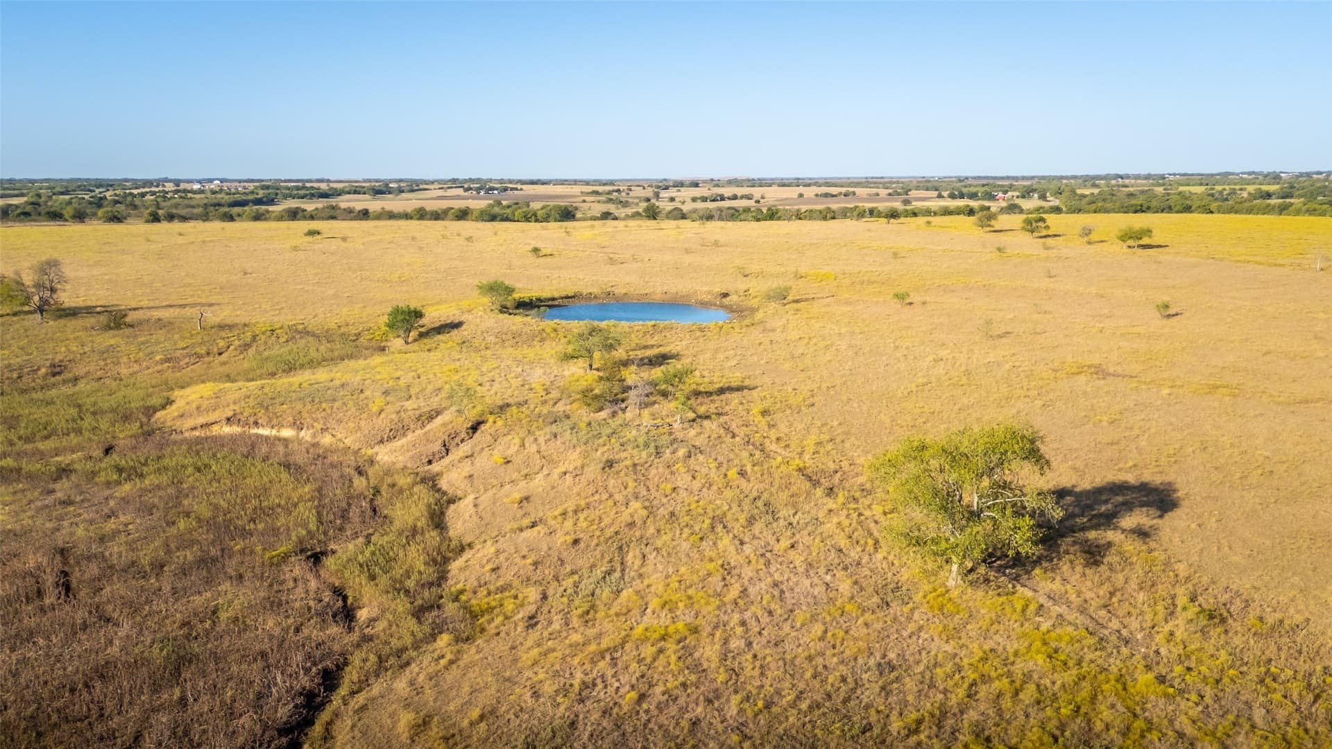 279 acres in Johnson County - photo 10