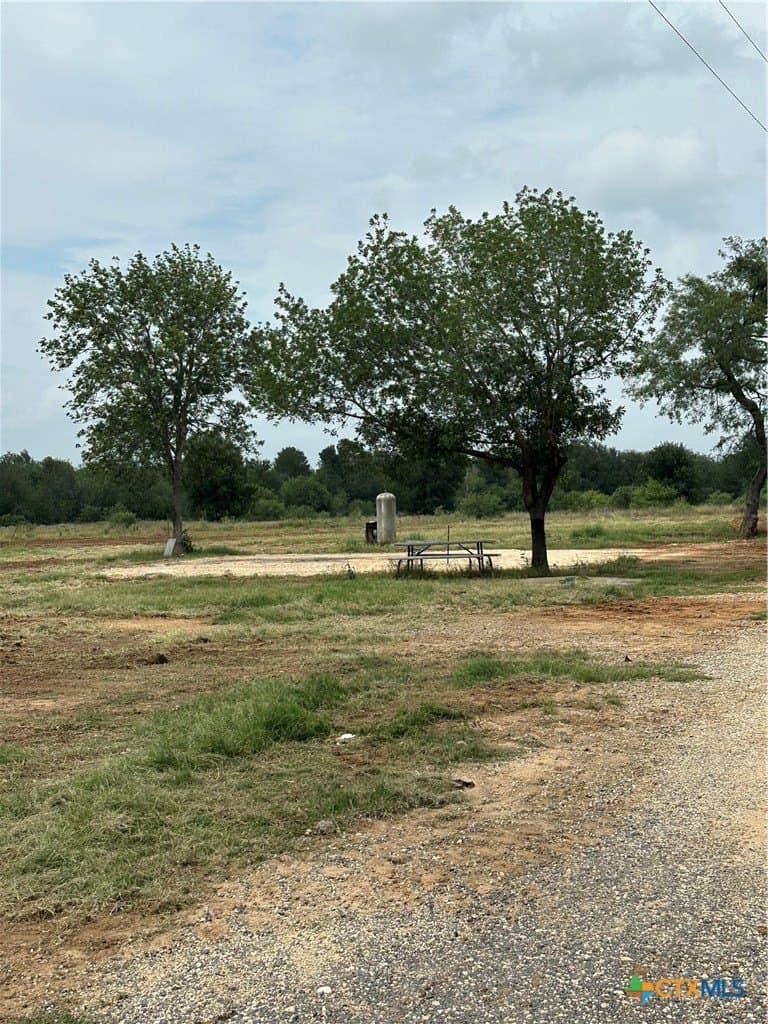 1.03 acres in Guadalupe County - photo 3
