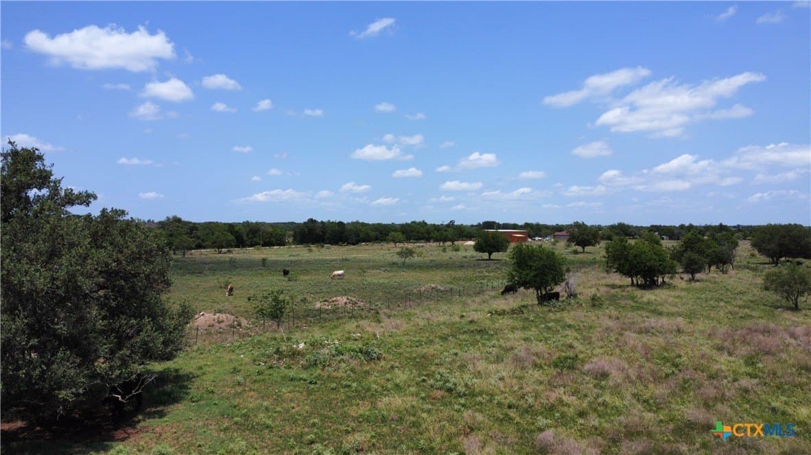21.59 acres in Williamson County - photo 7