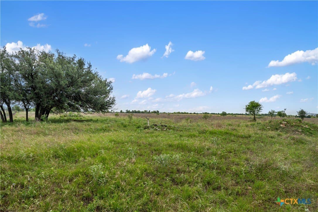 21.59 acres in Williamson County - photo 18