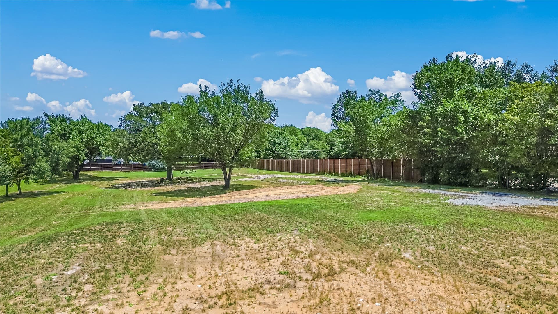 1.42 acres in Tarrant County - photo 13