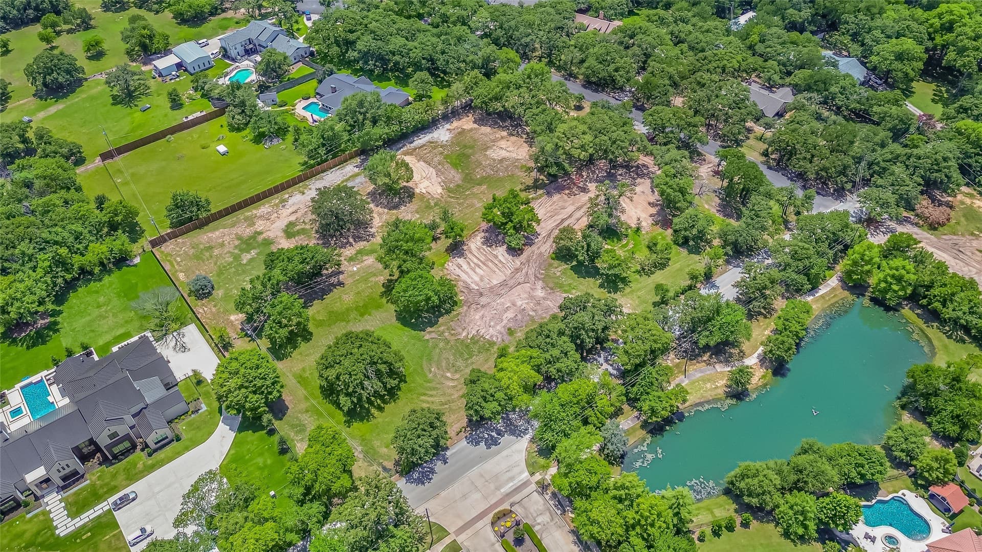 1.42 acres in Tarrant County - photo 2