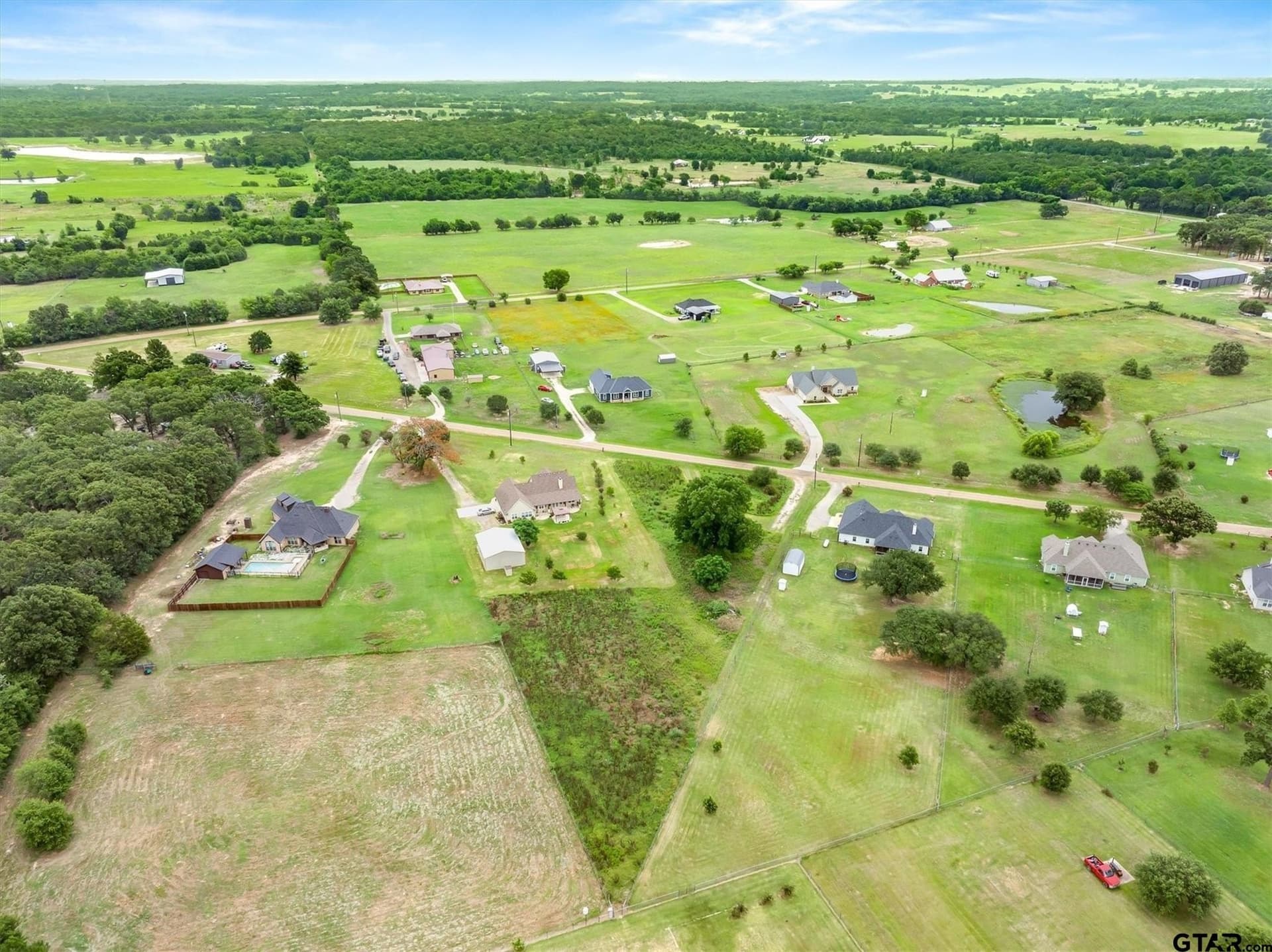 1.25 acres in Van Zandt County gallery image 2