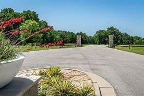 1.05 acres in Navarro County - photo 27