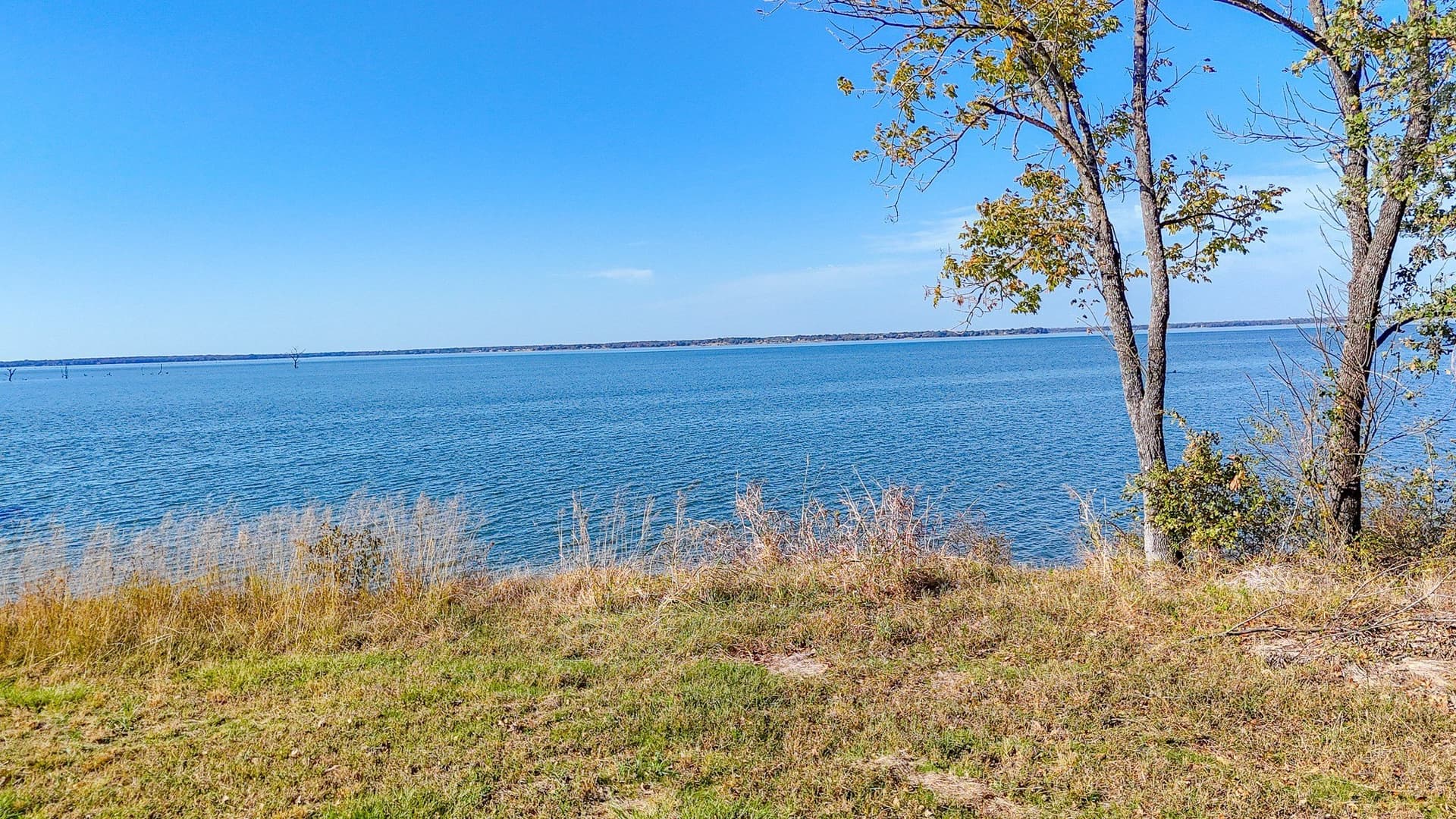 1.05 acres in Navarro County - photo 16