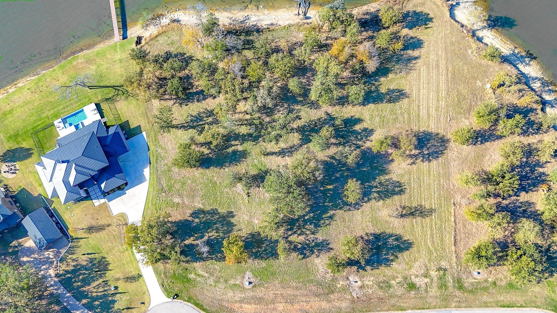 1.05 acres in Navarro County - photo 9