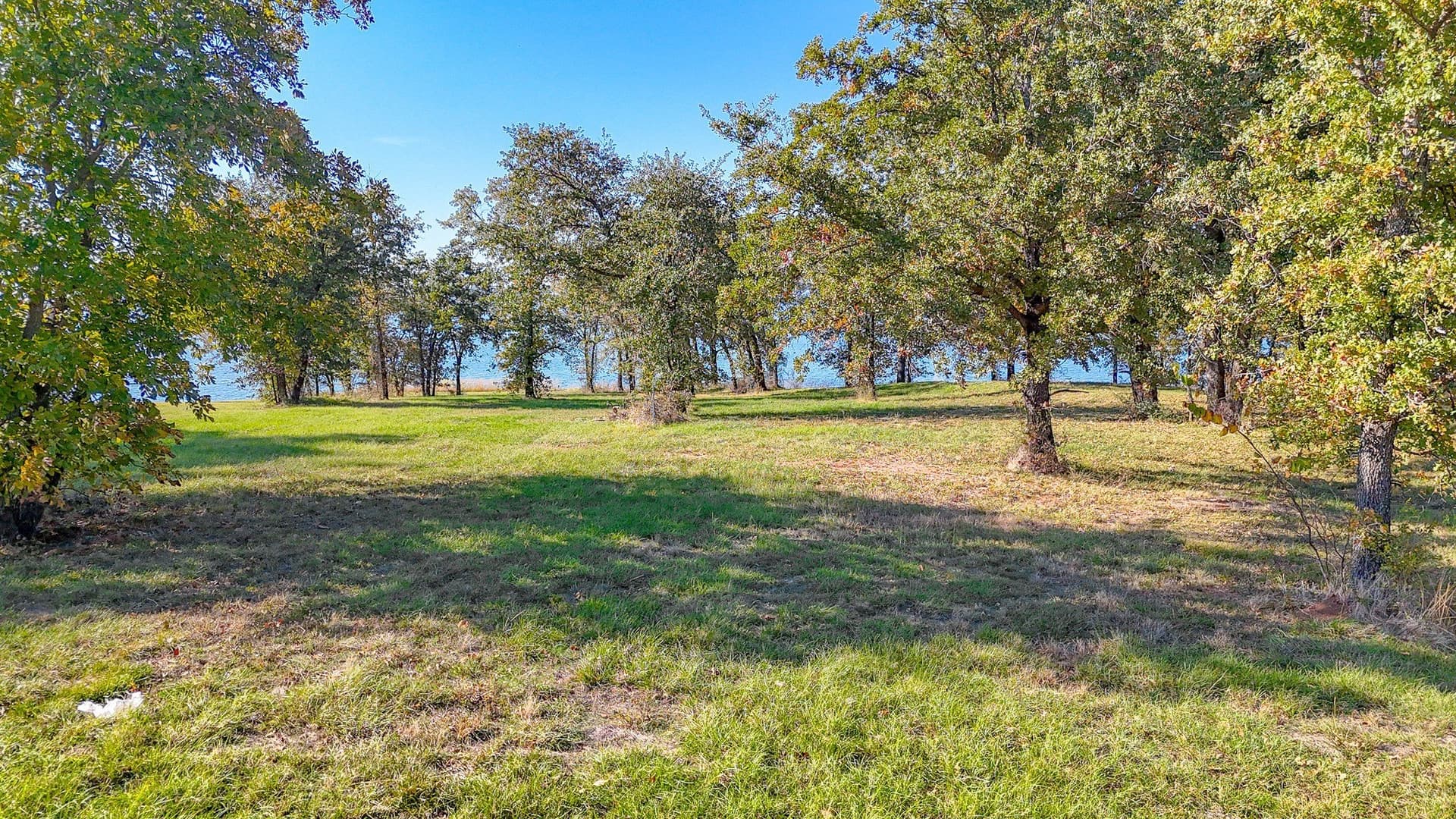 1.05 acres in Navarro County - photo 12