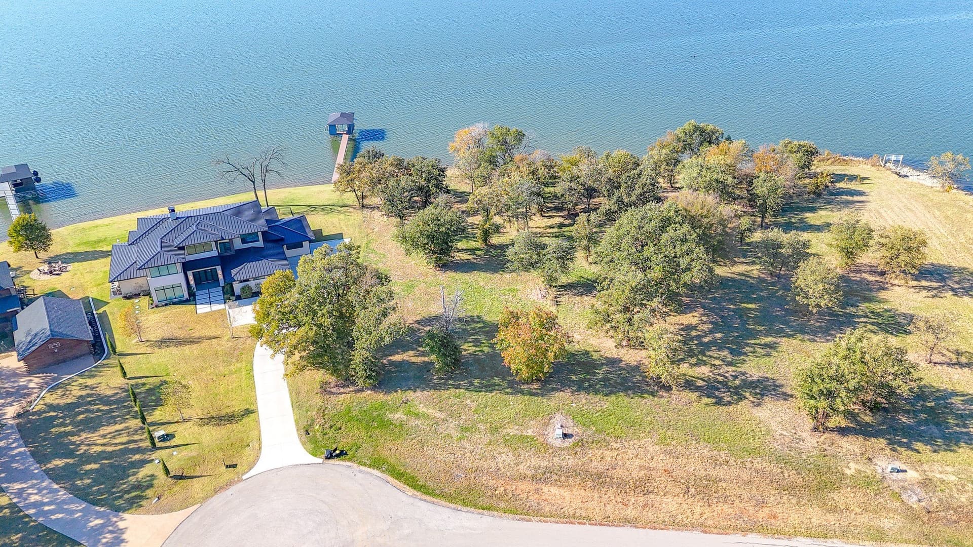 1.05 acres in Navarro County gallery image 2