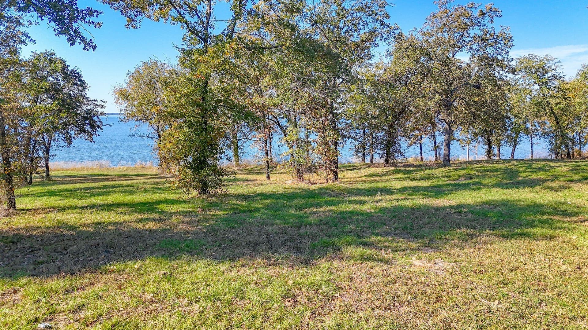 1.05 acres in Navarro County - photo 13