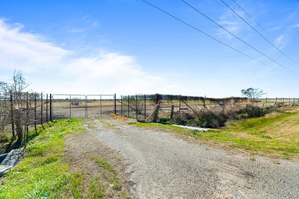 100 acres in Texas County