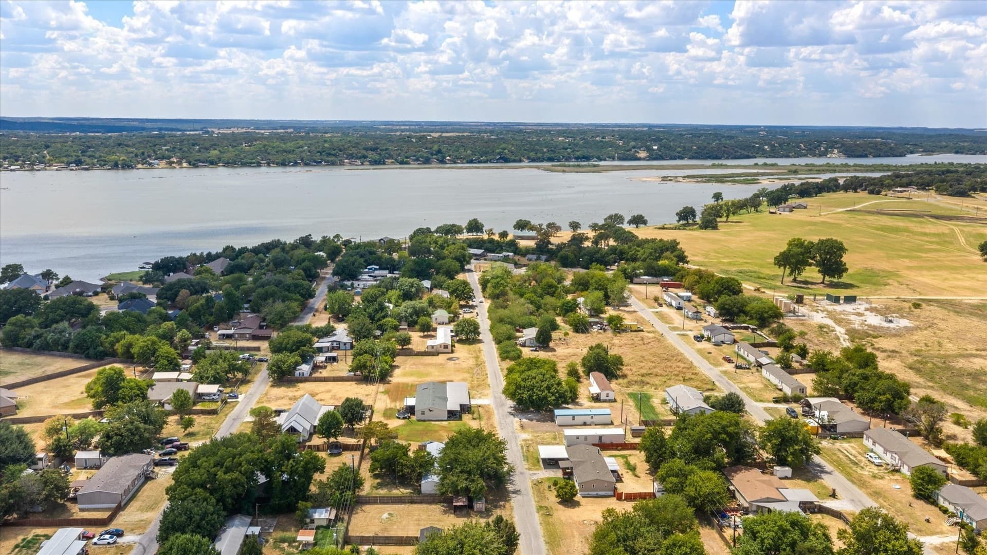 0.04 acres in Hood County - photo 10