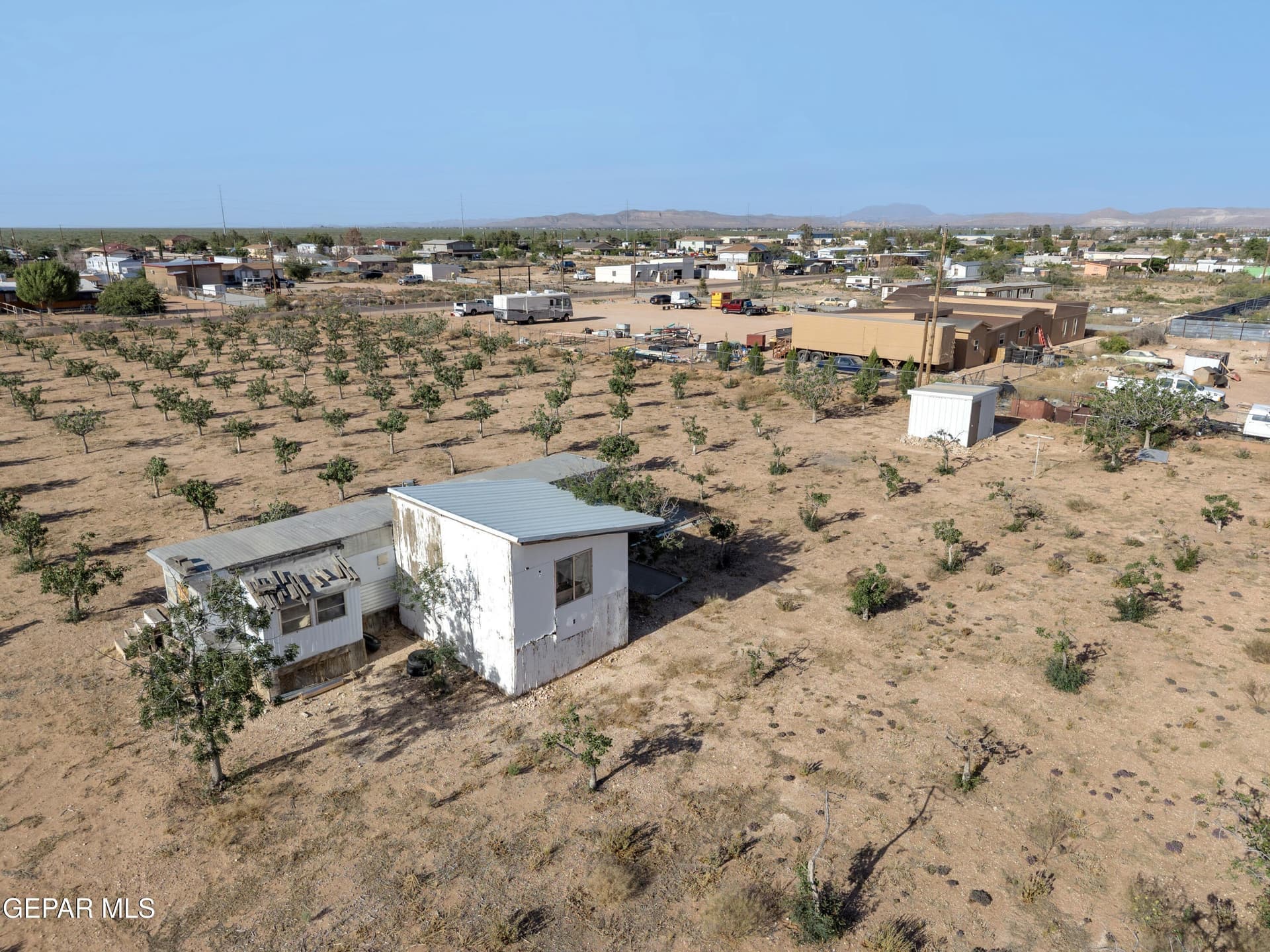 3.72 acres in El Paso County gallery image 4