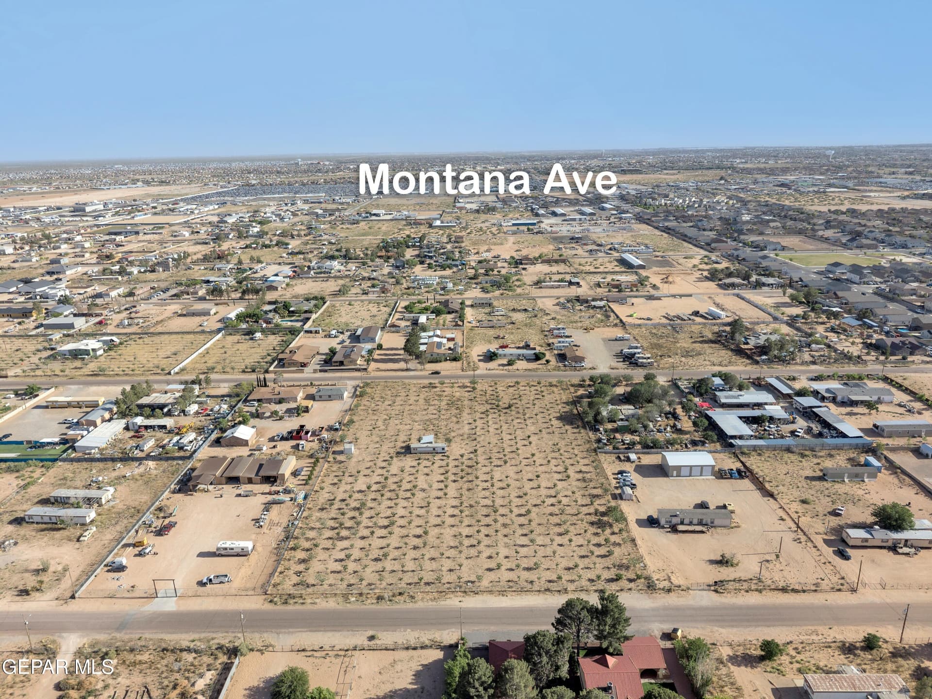 3.72 acres in El Paso County