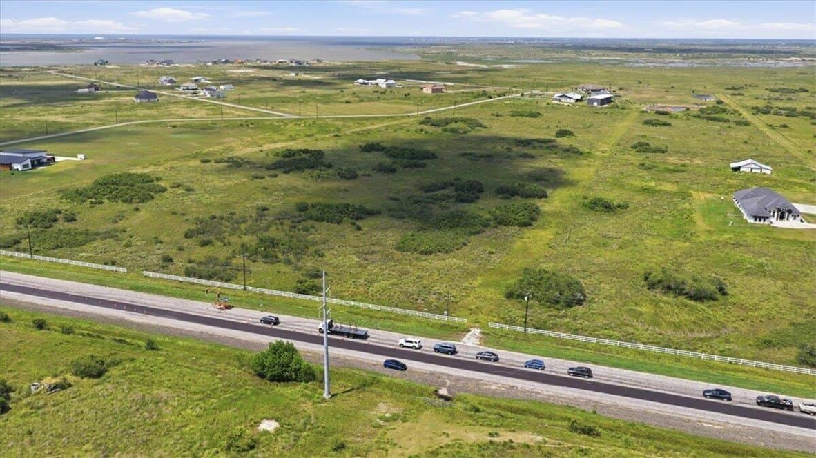 7 acres in Aransas County gallery image 2