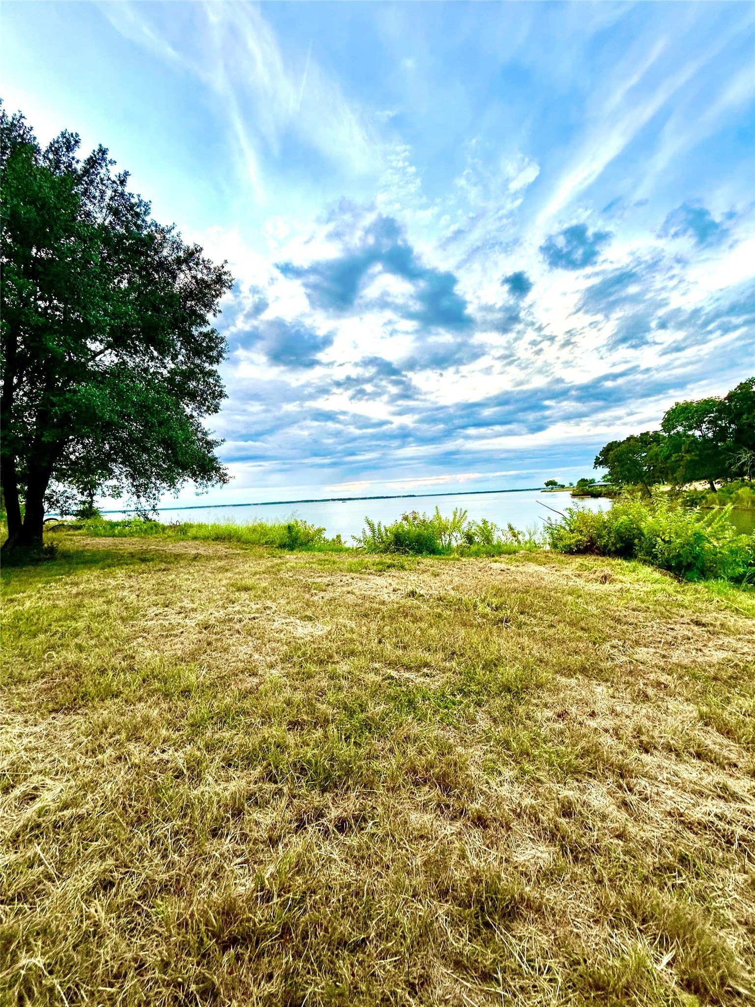 1.44 acres in Navarro County - photo 9