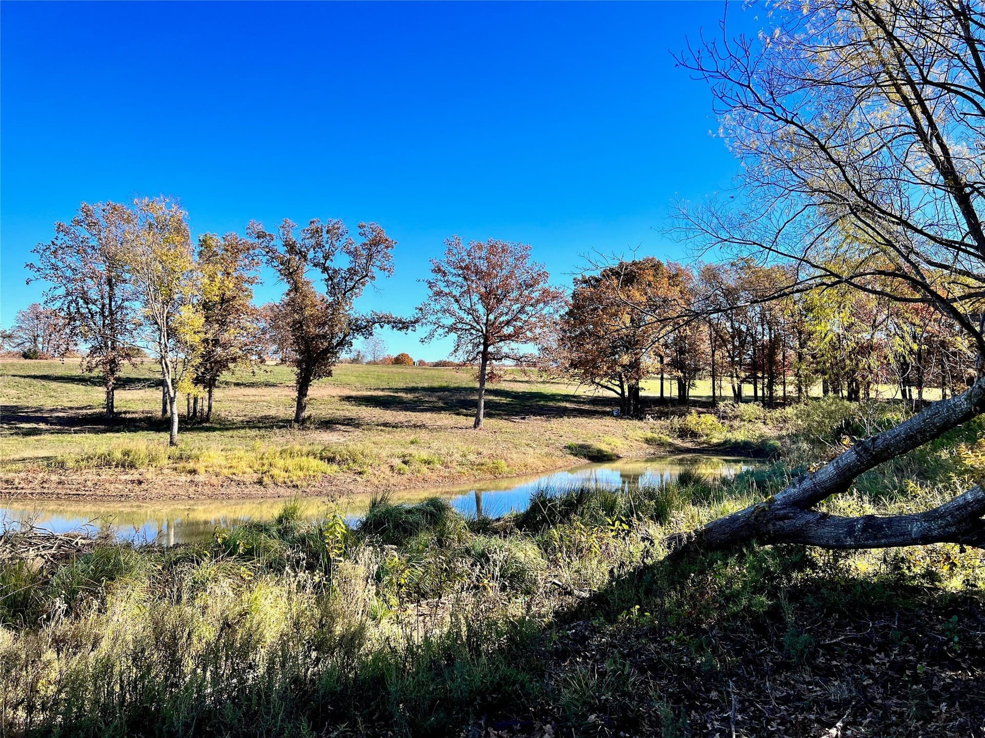 1.44 acres in Navarro County - photo 32